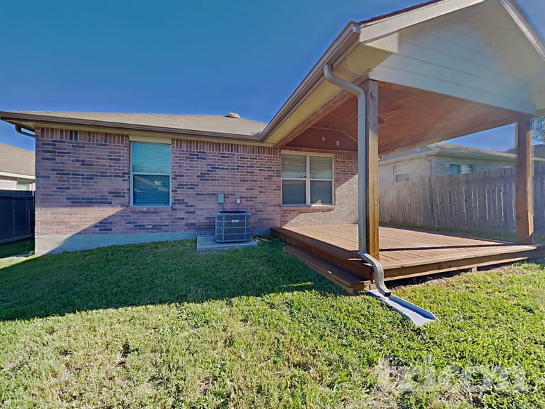 Building Photo - 9607 Kennebec Way