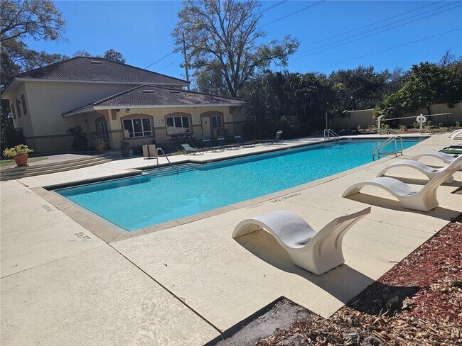 Building Photo - 5620 Pinnacle Heights Cir