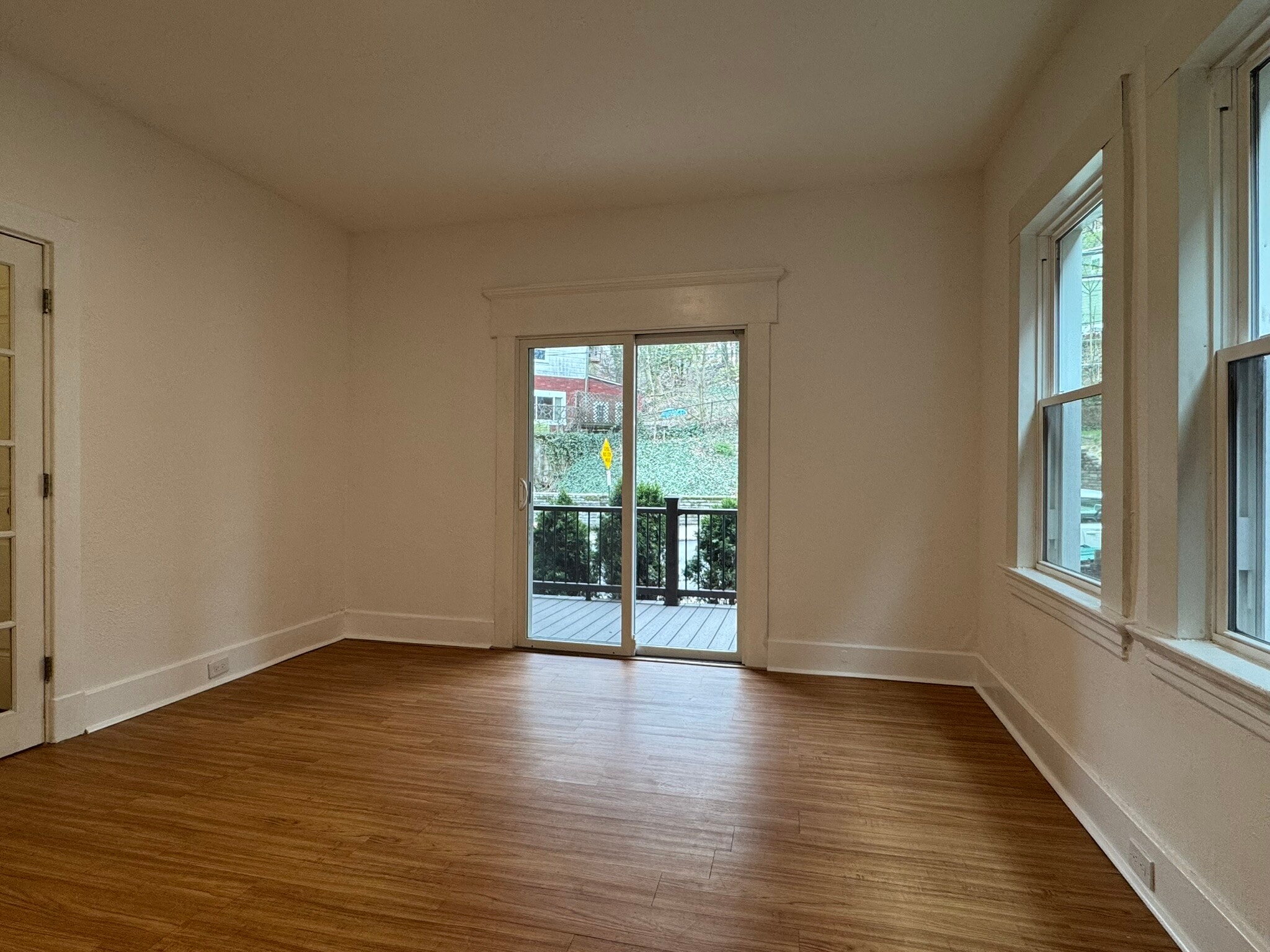 Building Photo - 21 Howard St