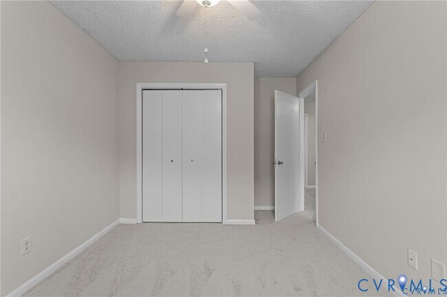 Building Photo - 2613 Chancer Dr