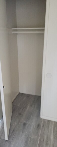 Building Photo - La Posada Apartments