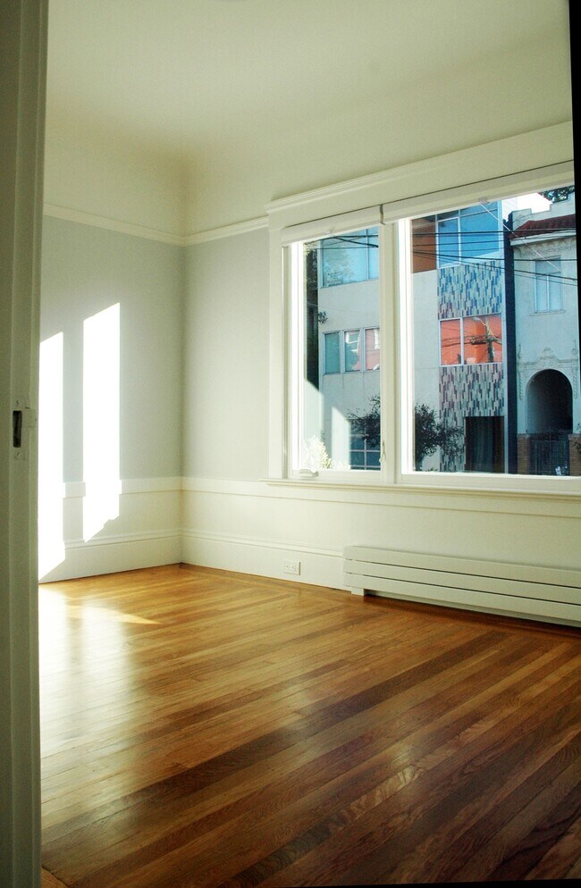 Building Photo - 46 Jersey Street