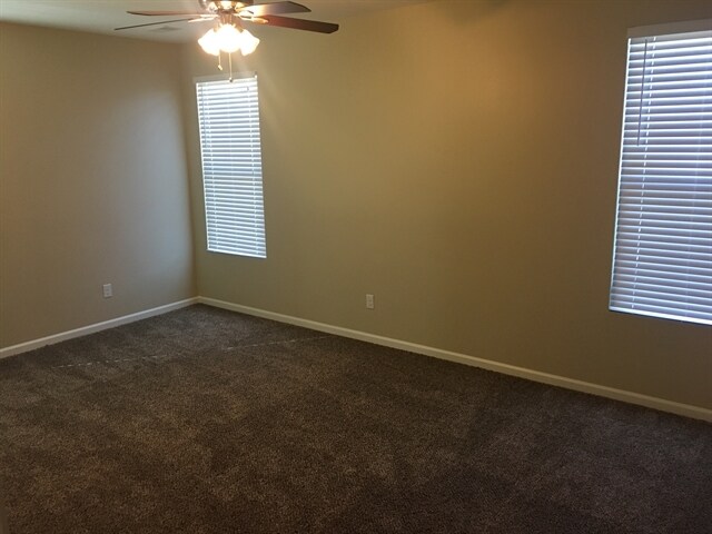 Building Photo - 106 Westwind Dr
