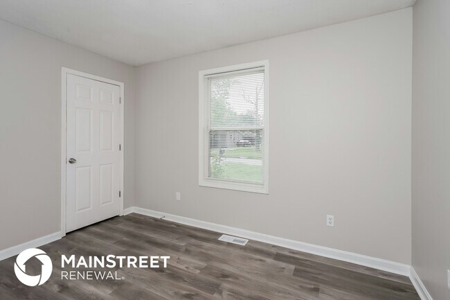 Building Photo - 156 Hackberry Ln
