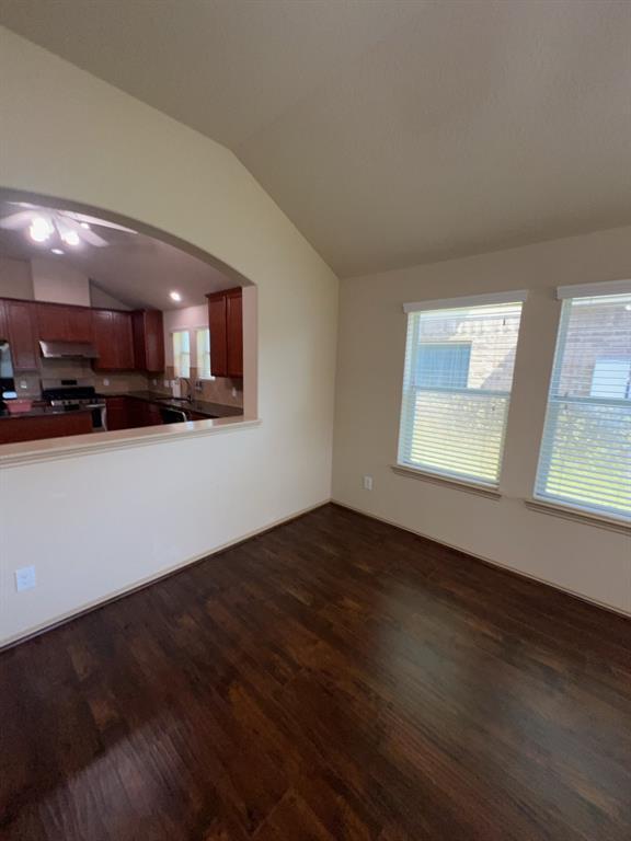 Building Photo - 5306 Jay Thrush Dr