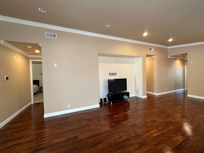 Building Photo - Single Story 3 Bedrooms in Temeku Hills