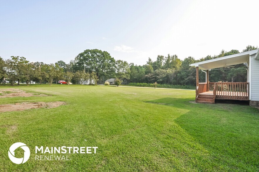 Building Photo - 16 Sodan Dr