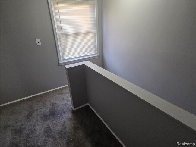 Building Photo - 1536 Hollywood St