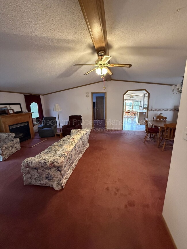 Building Photo - 91 Heath St