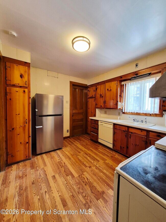 Building Photo - 109 Salem Ave