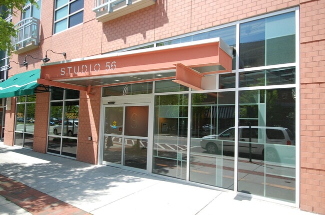 Building Photo - 221 Market St