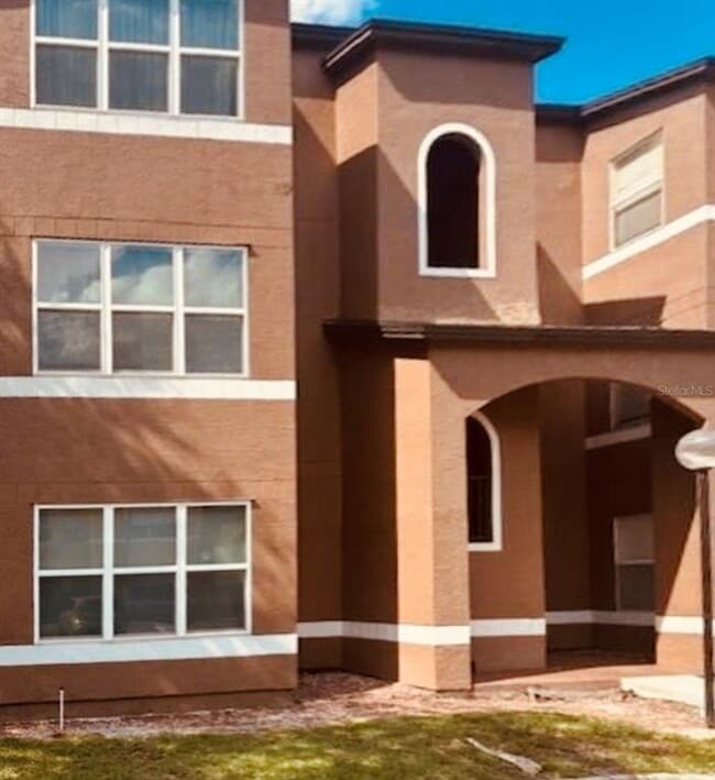 Building Photo - 4630 Commander Dr