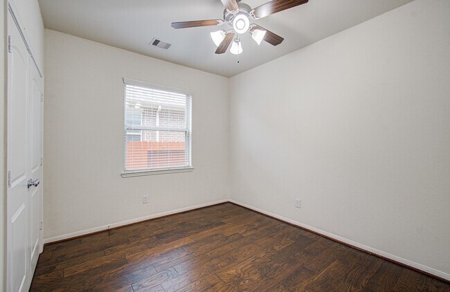 Building Photo - 26831 Marble Lakes Dr