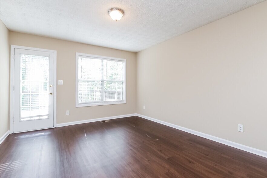 Building Photo - 4818 Baker Plantation Dr