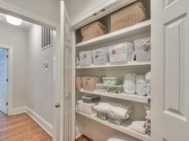 Building Photo - 118 Jamison Station Ln