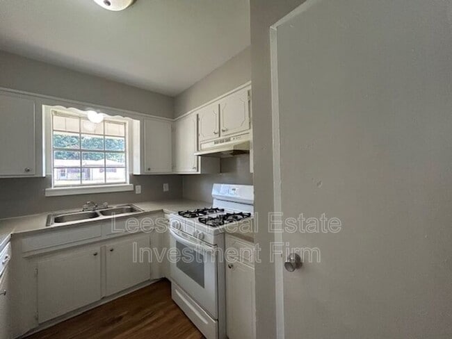 Building Photo - 1409 N Gibson Cir