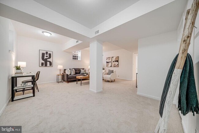 Building Photo - 3701 39th St NW