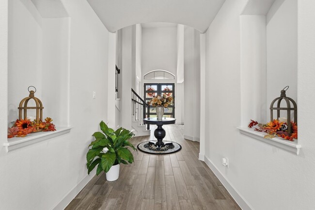 Building Photo - 28942 Woods Rose Ct