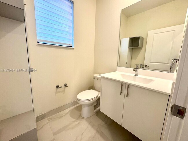 Building Photo - 8118 NW 42nd St