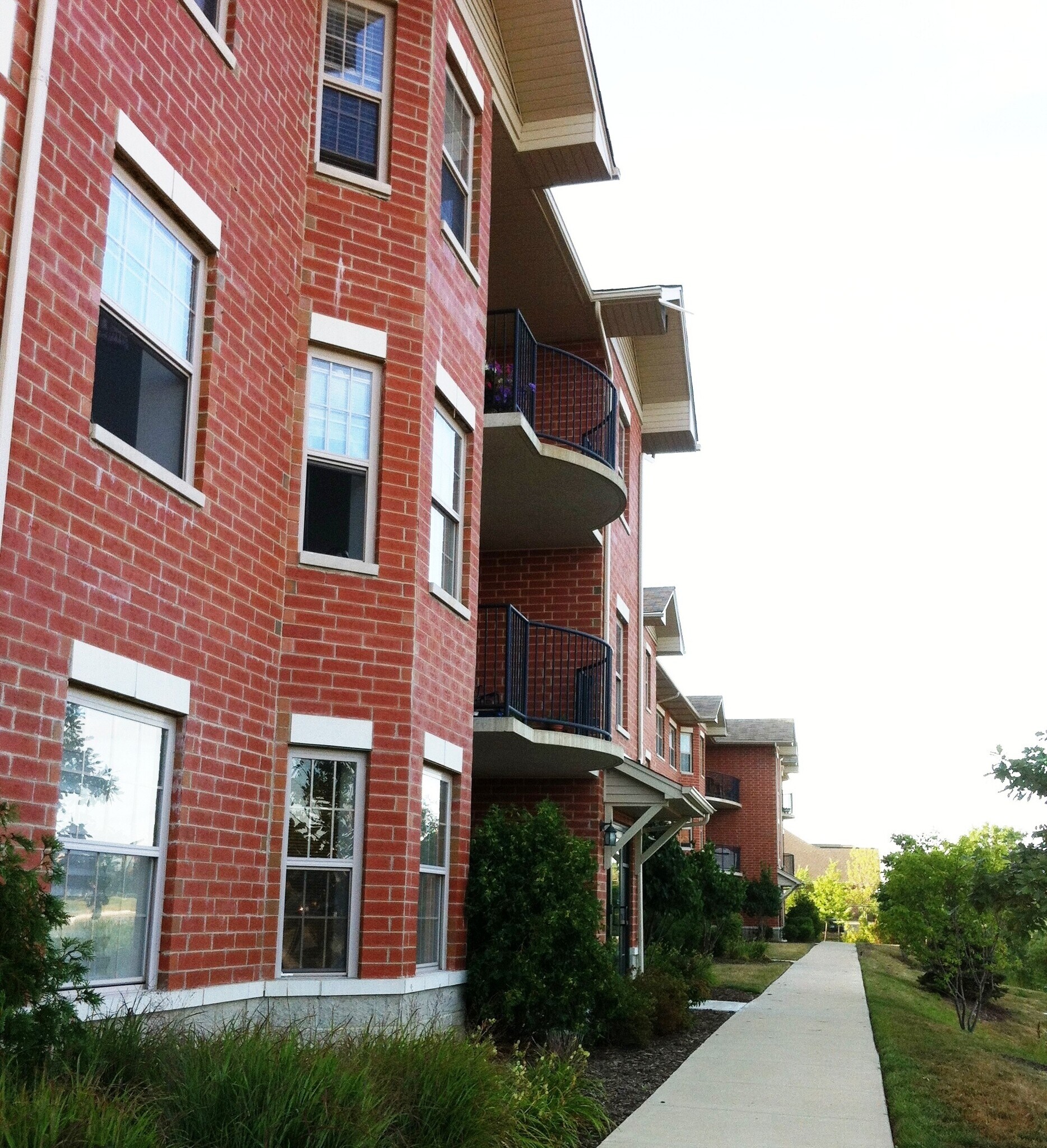 Building Photo - 7250 W 157th St