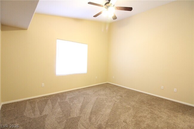 Building Photo - 6156 Pine Villa Ave