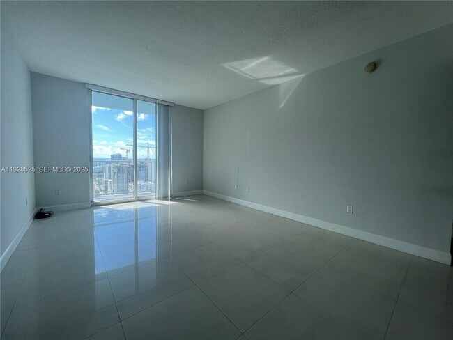 Building Photo - 185 SW 7th St