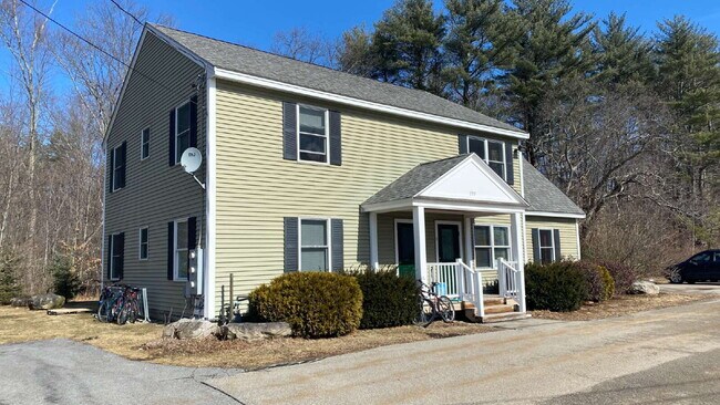 Building Photo - 275 Mast Rd