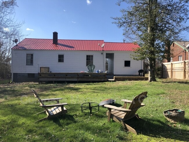 Building Photo - 3608 S Haven Rd