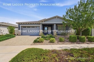 Building Photo - 4203 S Apollo