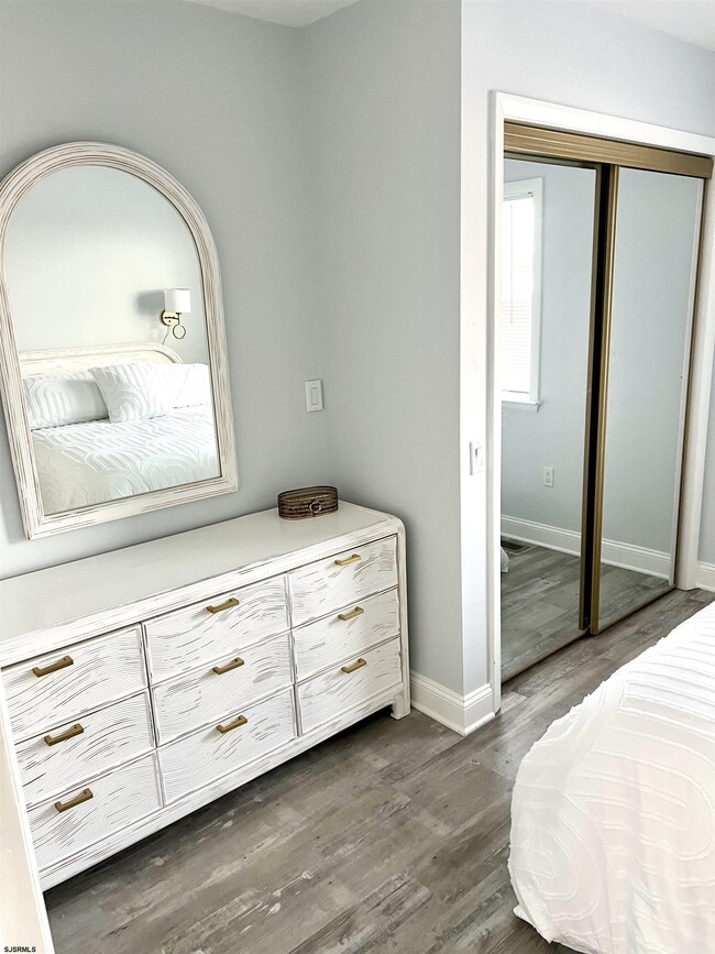 Building Photo - 6717 Atlantic Ave