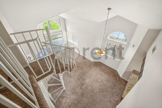 Building Photo - 26854 Claudette St