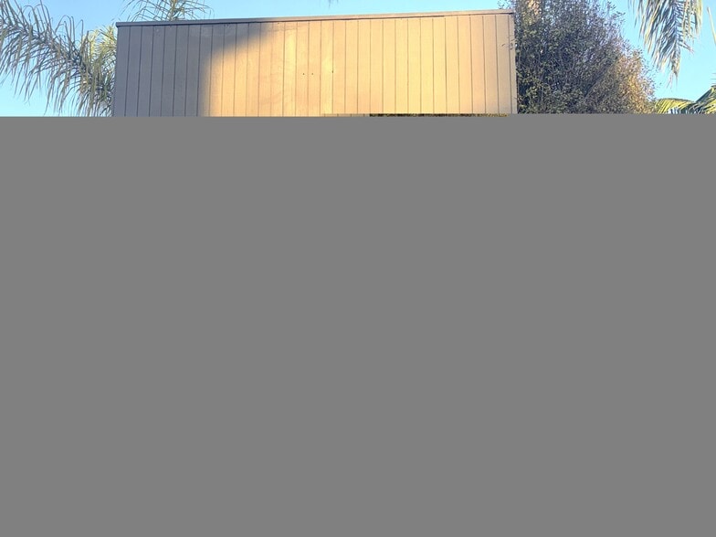 Building Photo - 136 11th St