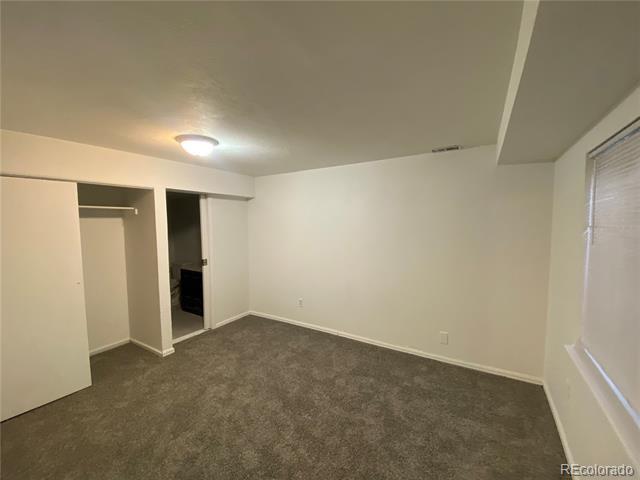 Building Photo - 14303 E Dickinson Dr