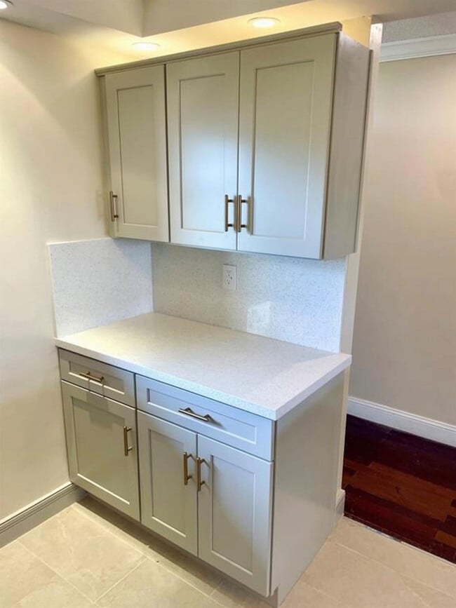 Building Photo - 1541 S Ocean Blvd