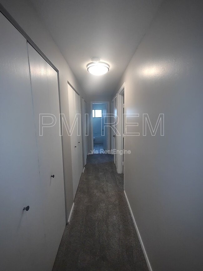 Building Photo - 14235 Triskett Rd