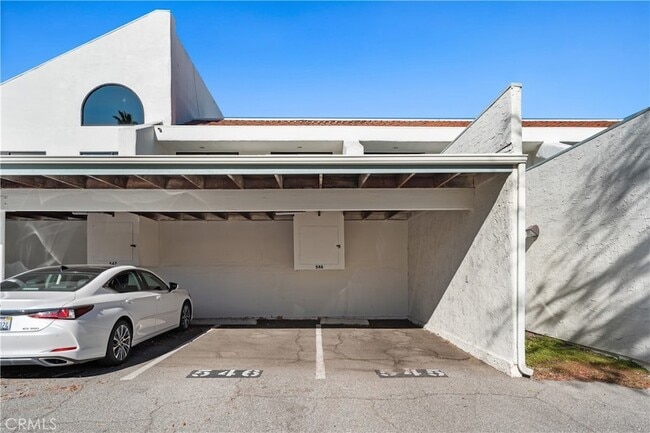 Building Photo - 4724 Park Granada