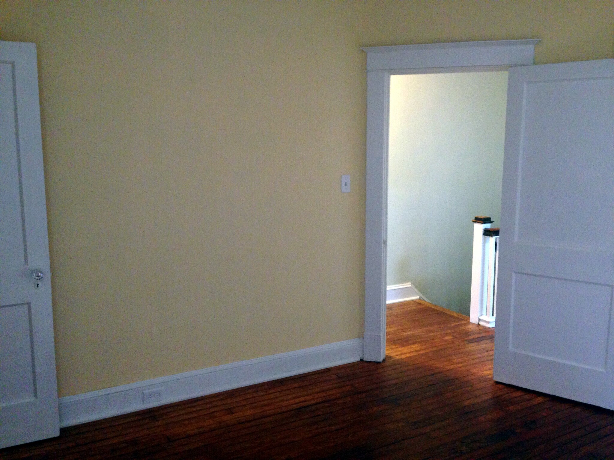 Building Photo - 2037 Park Ave