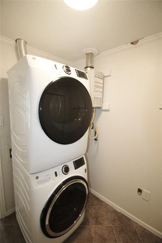 Building Photo - 1309 Cochise Dr