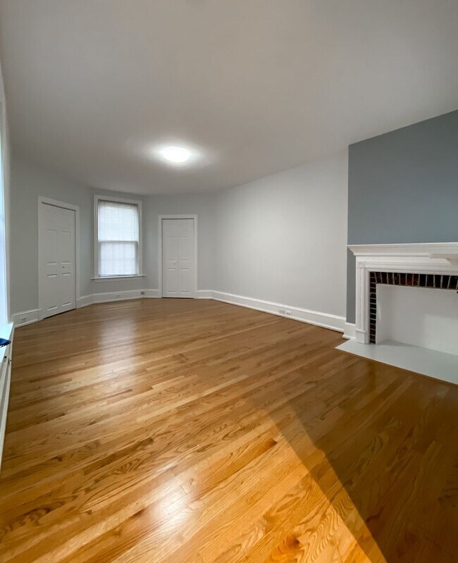 Building Photo - 1701-03 Spruce Street