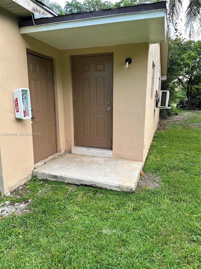 Building Photo - 22851 SW 157th Ave