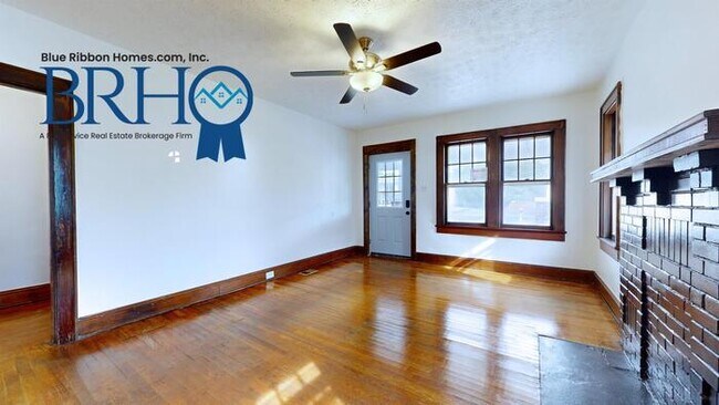 Building Photo - 4118 Holston Dr