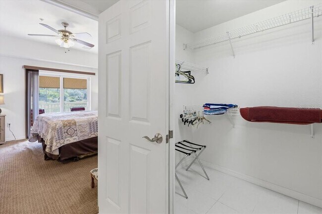 Building Photo - 102 NATURES Way