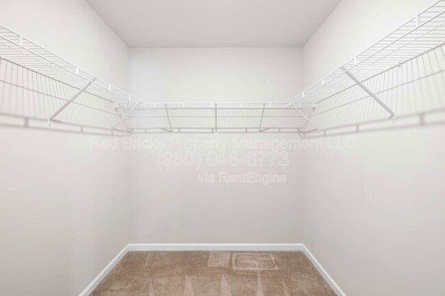 Building Photo - 7433 Sienna Heights Pl