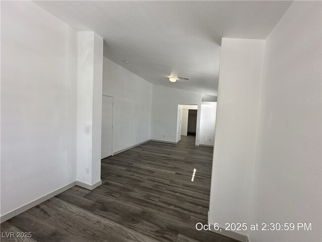 Building Photo - 5409 Mocine Elm Ct