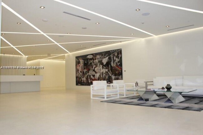 Building Photo - 4250 Biscayne Blvd