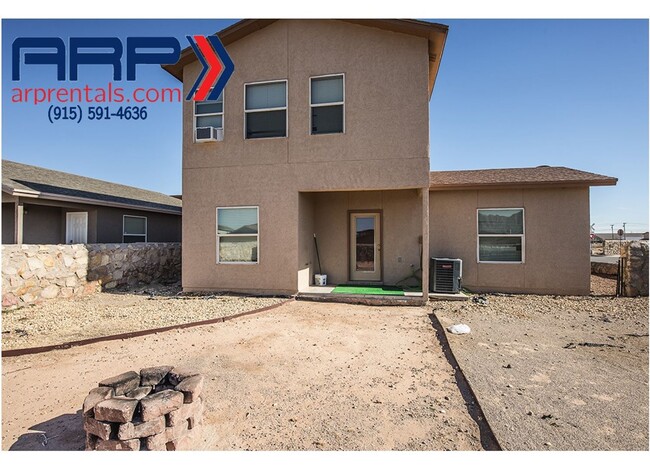 Building Photo - EASY ACCESS TO FORT BLISS