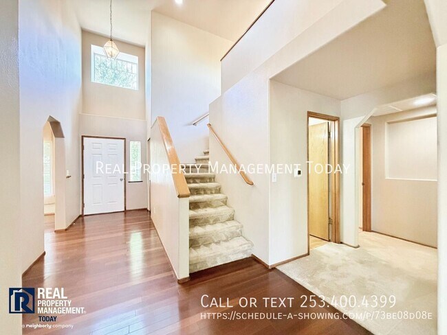 Building Photo - 3305 48th St NE