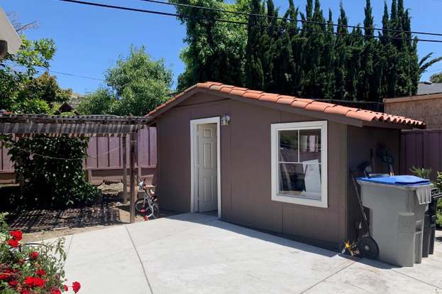 Building Photo - 384 Mccovey Ln