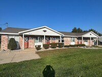 Building Photo - 7613 48th Ave