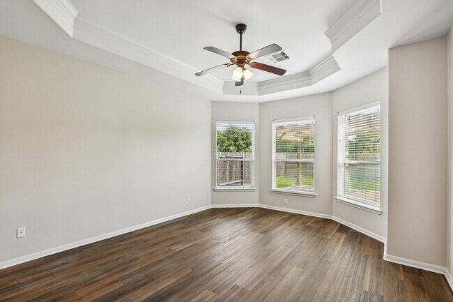 Building Photo - 28134 Kudzu Dr